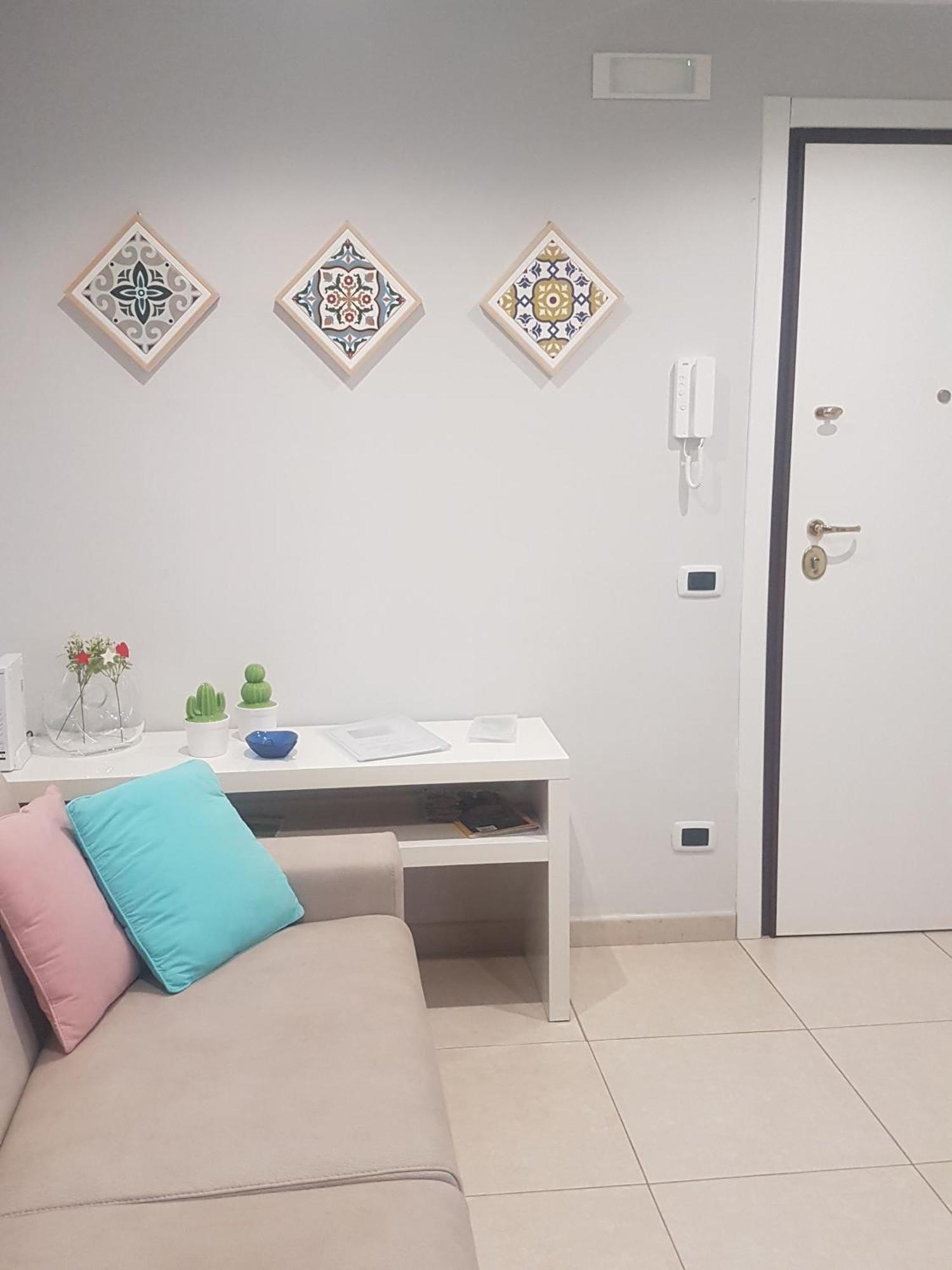 Attico Con Terrazza A Bari Appartement Buitenkant foto