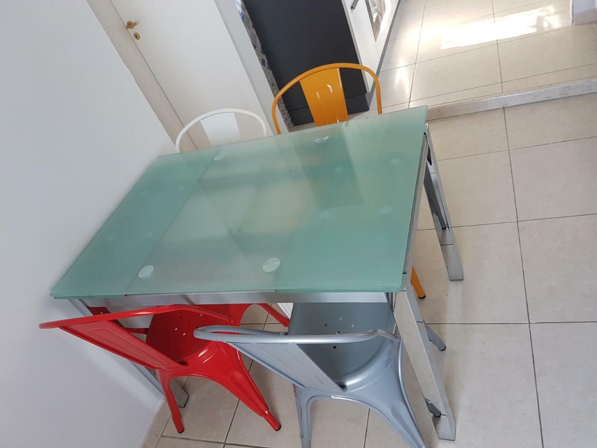 Attico Con Terrazza A Bari Appartement Buitenkant foto