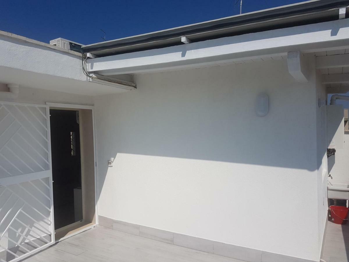 Attico Con Terrazza A Bari Appartement Buitenkant foto